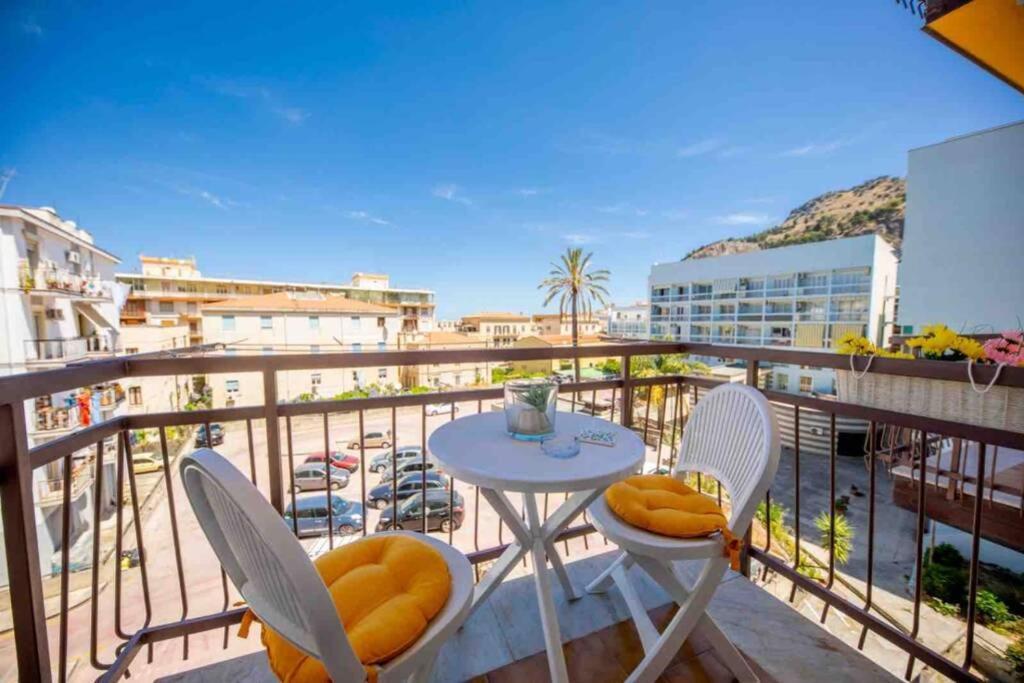 Queen'S House Cefalu Appartamento Vicino Il Mare Екстериор снимка